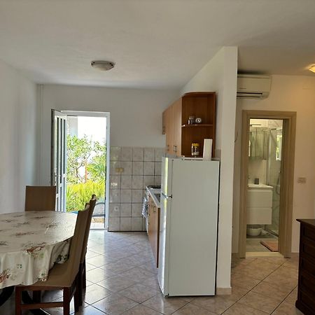 Ferienwohnung House Mare Trogir Exterior foto